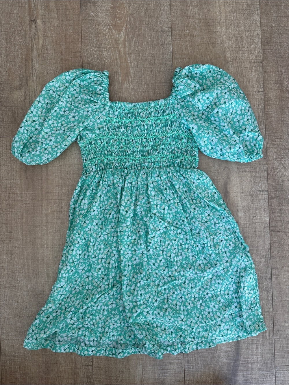 Smocked Puff-Sleeve Girls' Green Floral Dress
